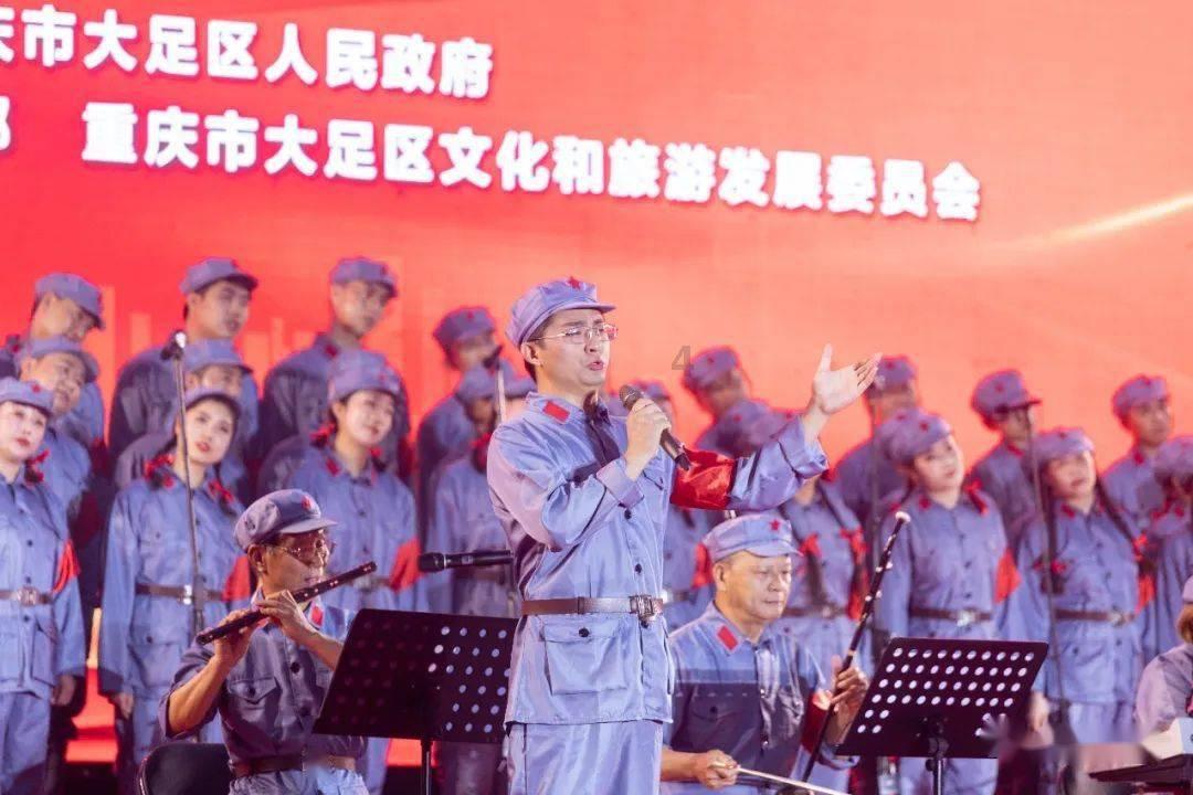 迷失在街头的男孩
